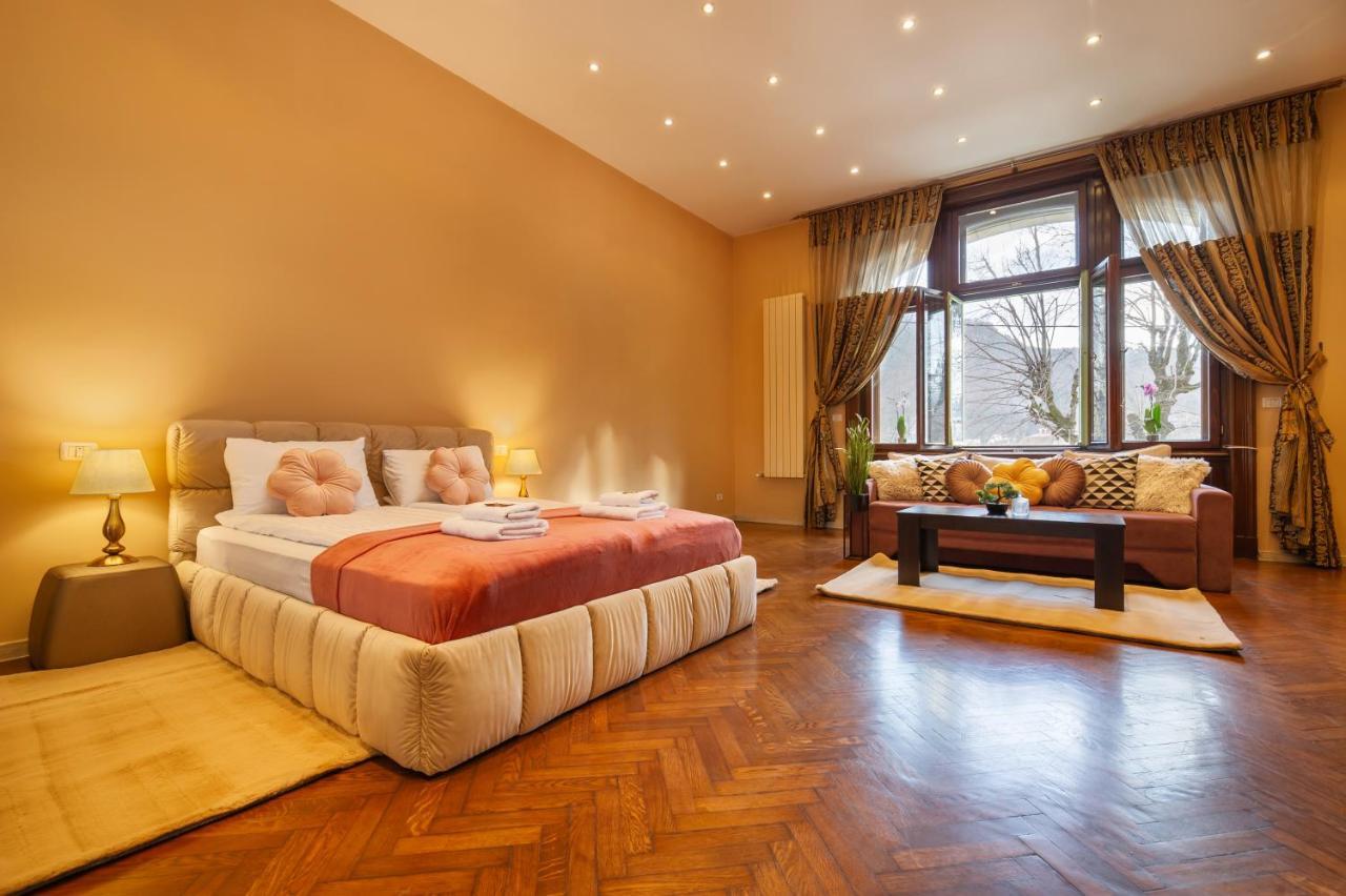 Central Park Residence 브라쇼브 외부 사진