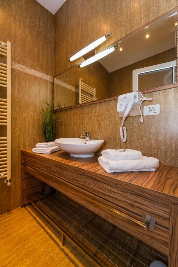 Central Park Residence 브라쇼브 외부 사진